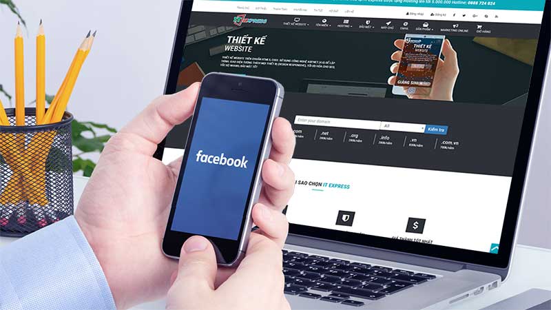 Bán hàng trực tuyến bằng facebook hay website tốt hơn?