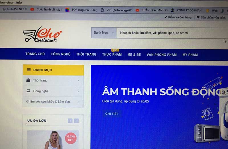 Năm 2017 lượng truy cập website thương mại điện tử là 72% và dự báo sẽ tăng